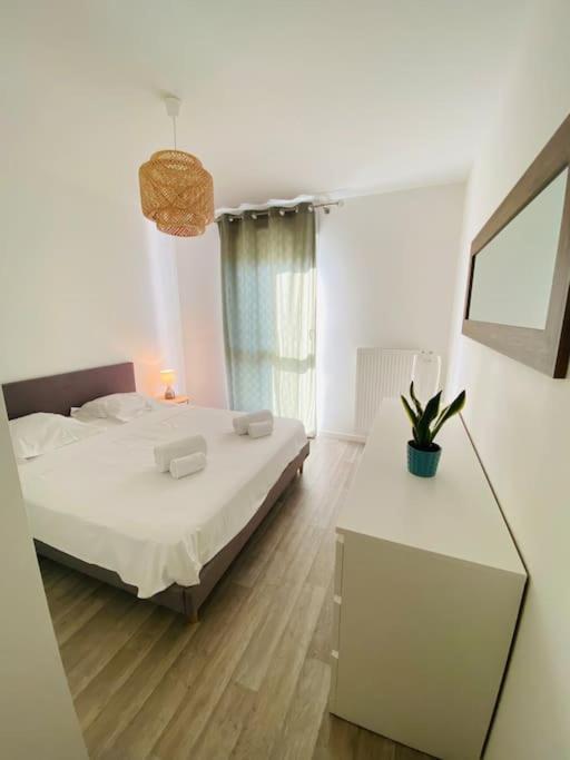 Le Saint Hilaire *T2* Apartment Orleans Exterior photo